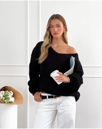 Beginning Boutique - Delvey Black Chunky Knit Sweater