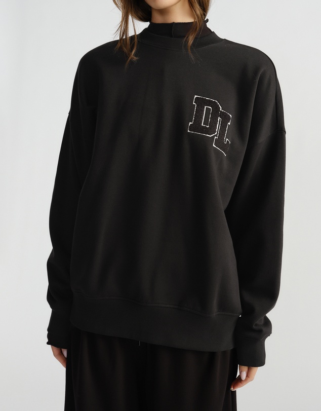 Decjuba - D-Luxe Logo Crew Sweat