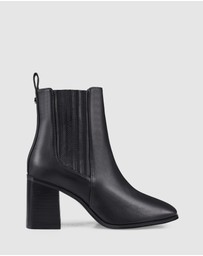 Verali - Limber Chelsea Ankle Boots