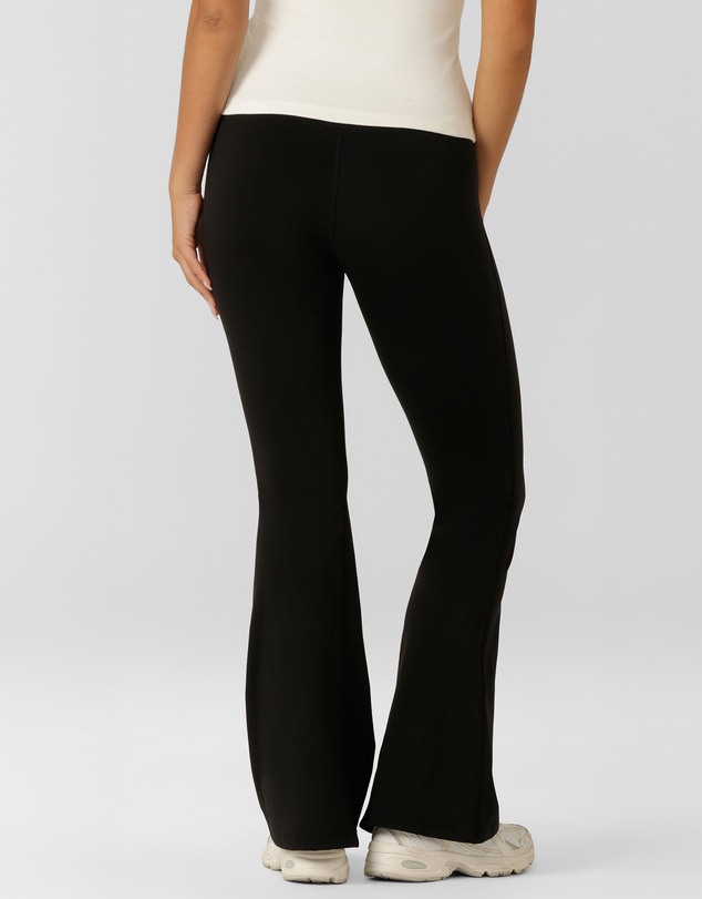 Lorna Jane - Lotus Flared Leggings Tall