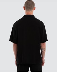 Nomadic Paradise - Florisim Cropped Resort Shirt