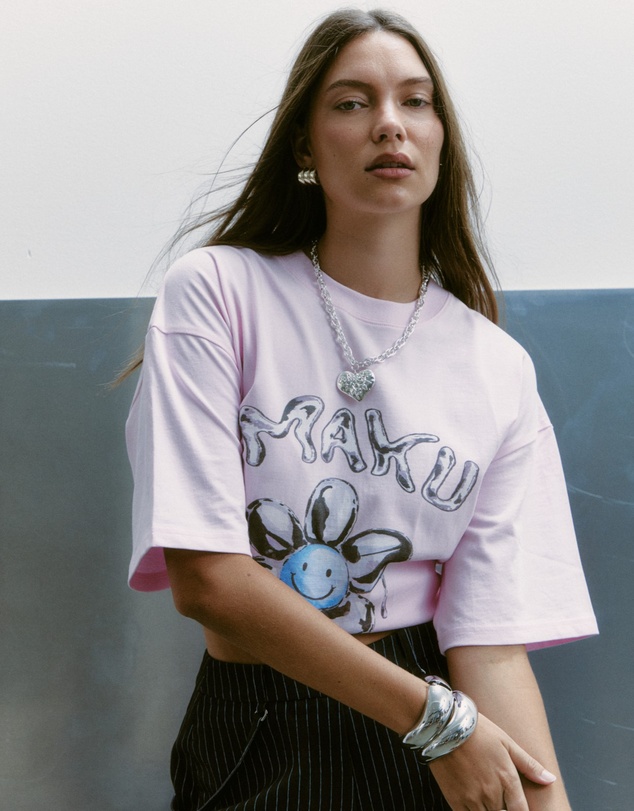 MAKU - Smiley Flower Oversized Tee