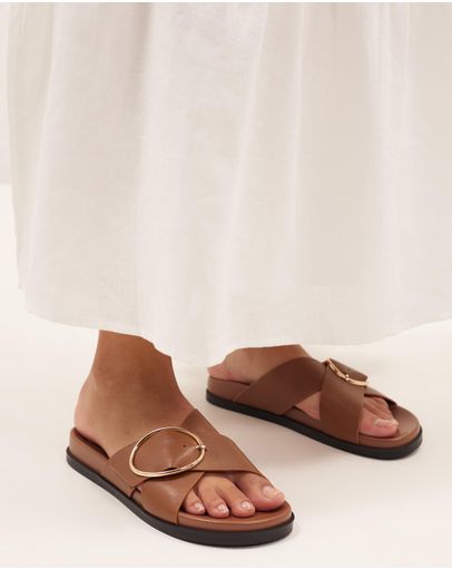 Tan