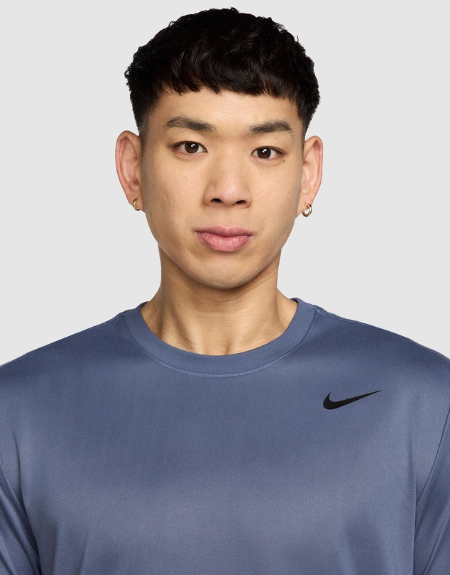 Nike - Dri-FIT Legend Fitness T-Shirt