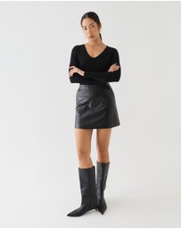 Forcast - Isla V-Neck Bamboo Top