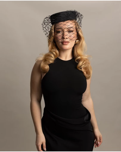Morgan & Taylor - Zahra Pillbox Hat in Black