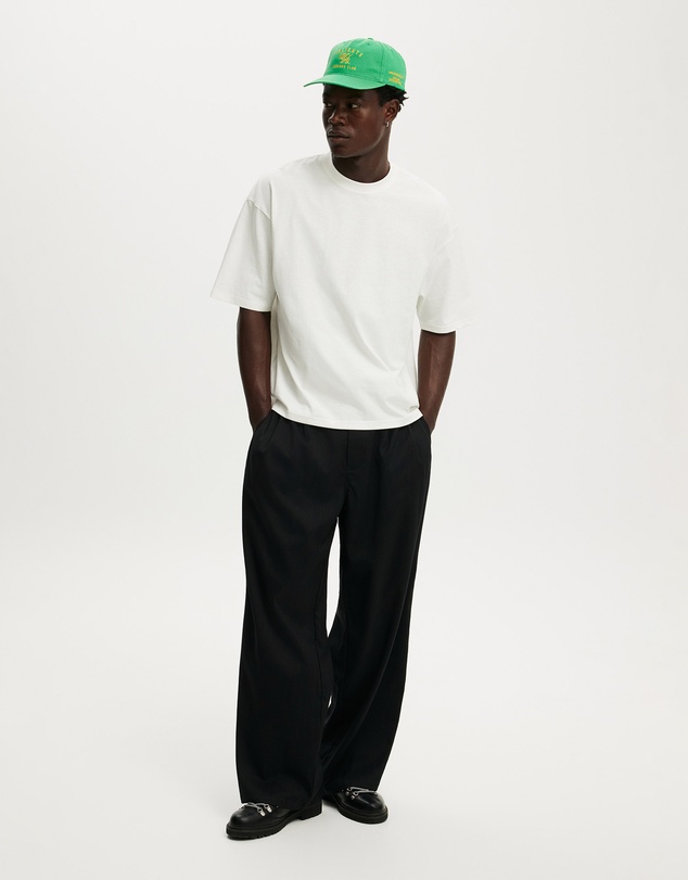 Cotton On - Cropped Fit T-Shirt