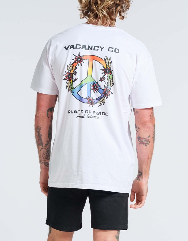 Vacancy Co - Peace & Leisure Tee
