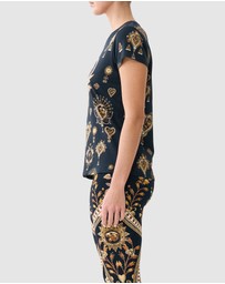 Camilla - Slim Fit Round Neck T-Shirt