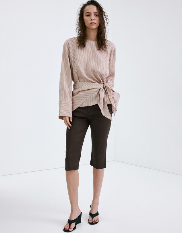 M.N.G - Linen Capri Trousers