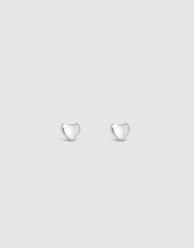 Ichu - Heart Stud Earrings