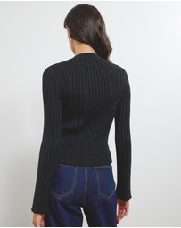 Atmos&Here - Frankie Pleat Knit Top