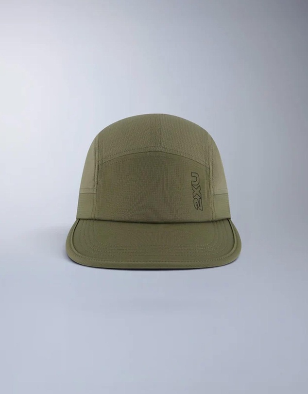 2XU - Light Speed Cap