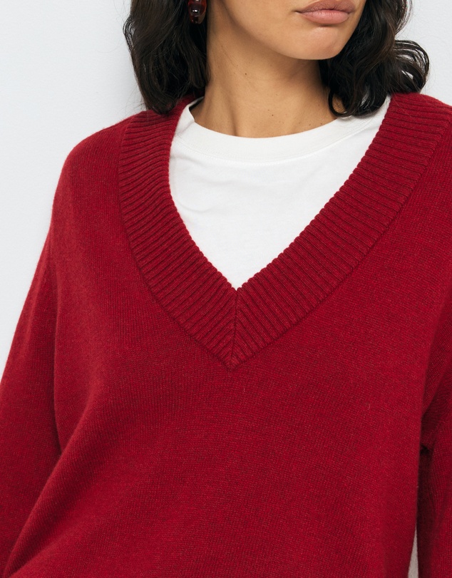 AERE - Nelu Merino Wool Blend V Neck Knit Jumper