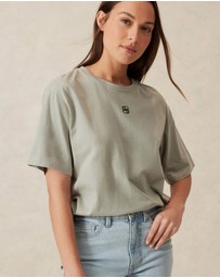 Ceres Life - Lola Longline Step Hem Tee