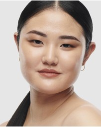 MAC - Studio Radiance Serum Powered Foundation - C4