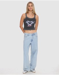 Thrills - Burning Hearts Base Tank