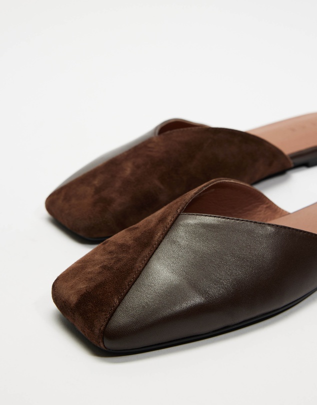 AERE - Suede Leather Spliced Slides