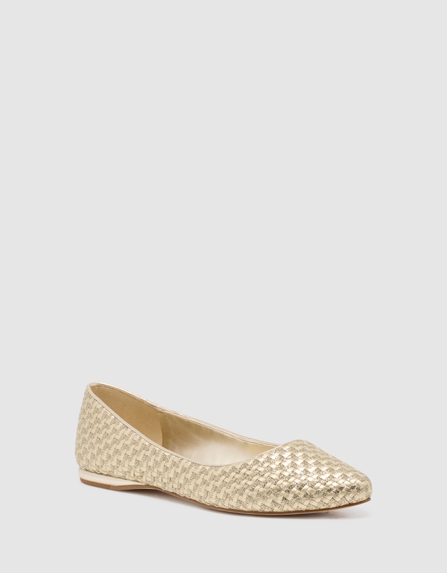 Nine West - Speakup