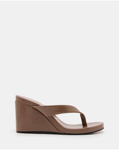 Mocha Crinkled Patent PU