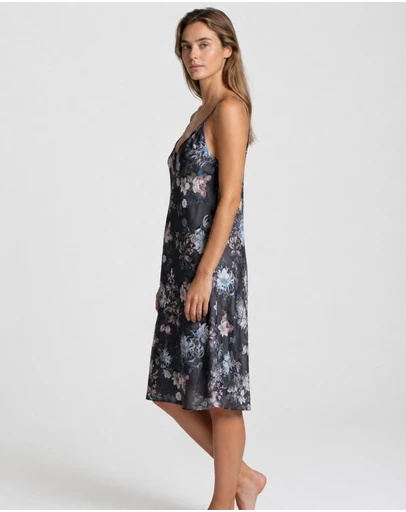 SILK MAGNOLIA - Silky Slip Nightie
