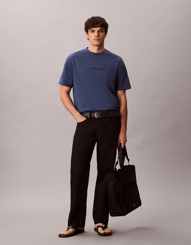 Calvin Klein - Standard Logo Relaxed Tee