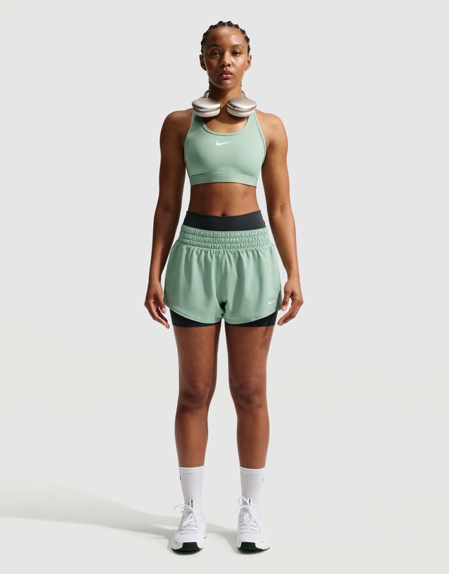 Nike - Swoosh Medium Support Padded Sports Bra