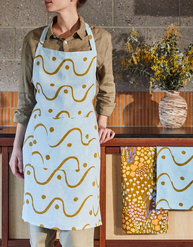 Mosey Me - Whitewash Apron