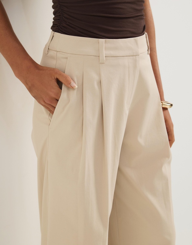 Atmos&Here - Ava Tailored Pleat Front Barrel Pants