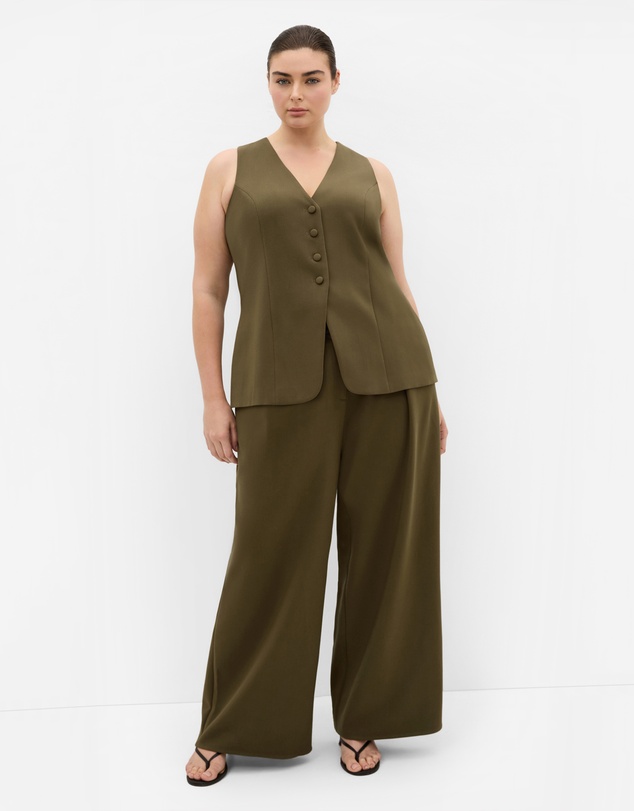 City Chic - Plus Size Tori Vest - khaki