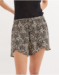 Amelius - Leona Animal Print Short