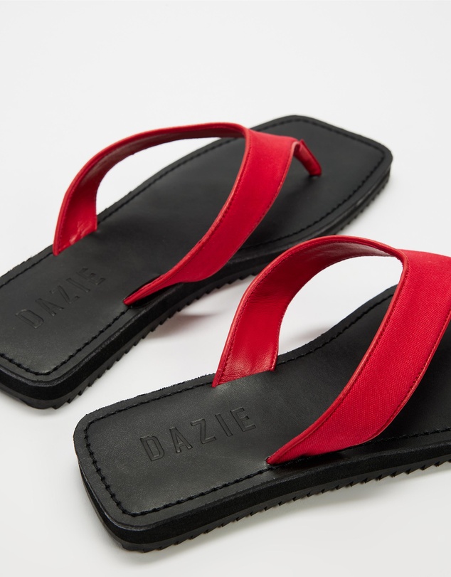 Dazie - Claudia Thongs