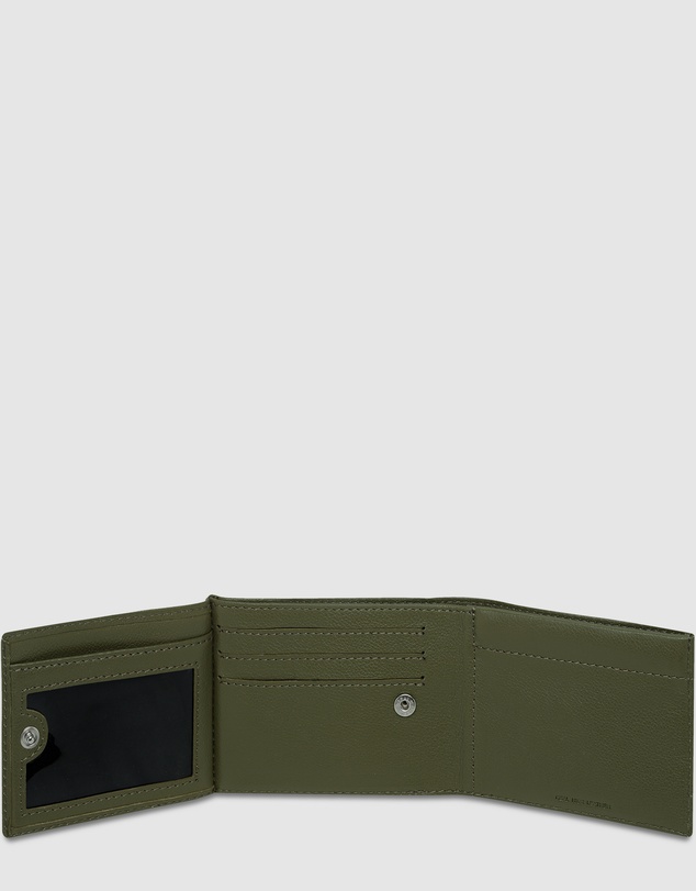 Status Anxiety - Noah Wallet