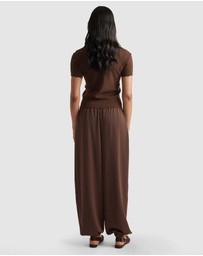 Decjuba - Maya Scallop Trim Button Top