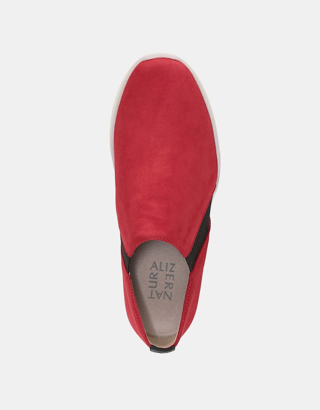 Naturalizer - Untold Slip-On Sneaker - Hot Sauce