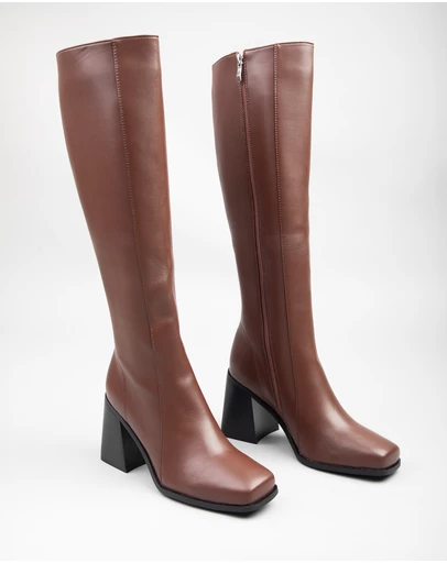 RAID - Sterling high block heeled knee boots in Brown