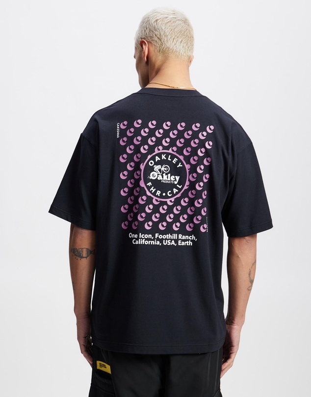 Oakley - Retro Flag Tee 1.0
