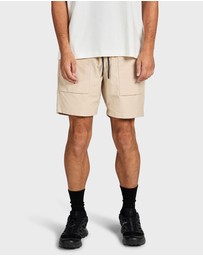 Academy Brand - Hemming Short