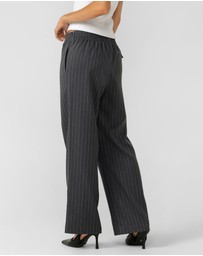 Lorna Jane - Effortless Tailored Pants