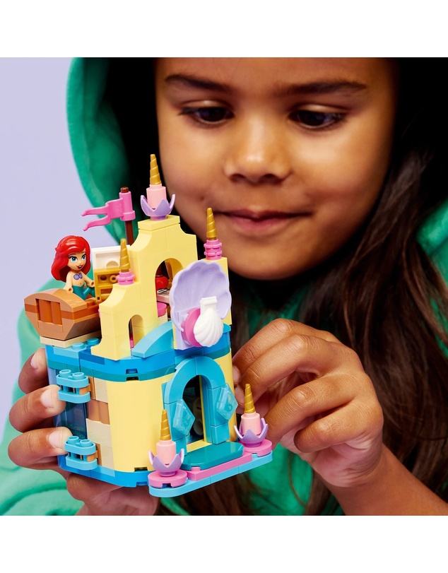 LEGO - 43285 Ariel's Magical Mini Palace
