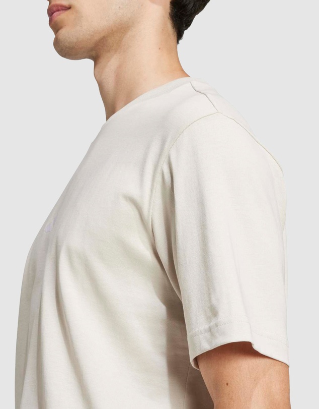 adidas Sportswear - Essentials Small Logo Single Jersey Tee