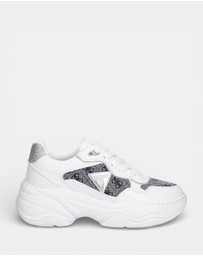 GUESS - Hapyy3 Chunky Sneakers