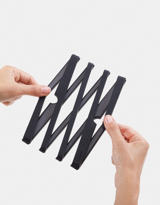 Joseph Joseph - Stretch™ Expandable Trivet (Black)