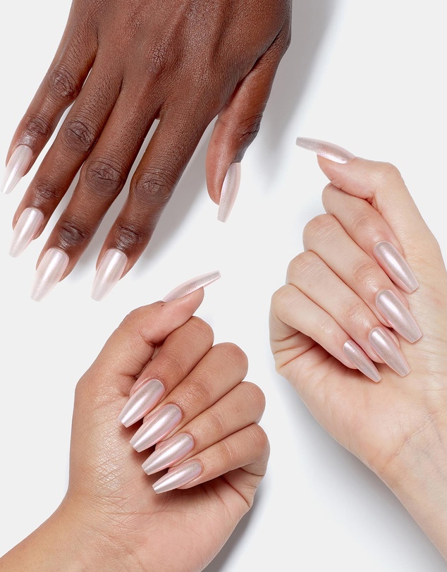 O.P.I - OPI xPRESS/ON - Throw Me a Kiss