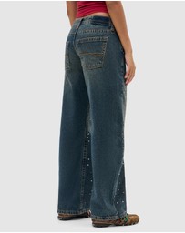 BDG By Urban Outfitters - BDG Kayla Lowrider Studded Jeans