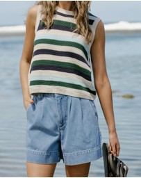 Ceres Life - Billie Pleat Front Short