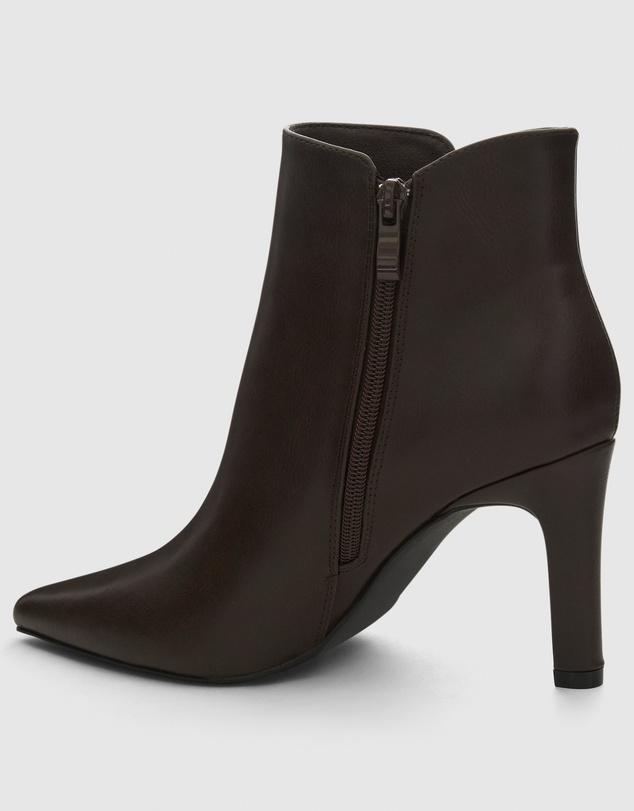 SPURR - Holt - ONLINE EXCLUSIVE