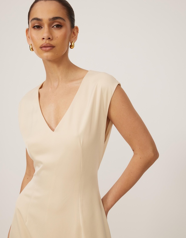 Tussah - V-Neck Midi Dress
