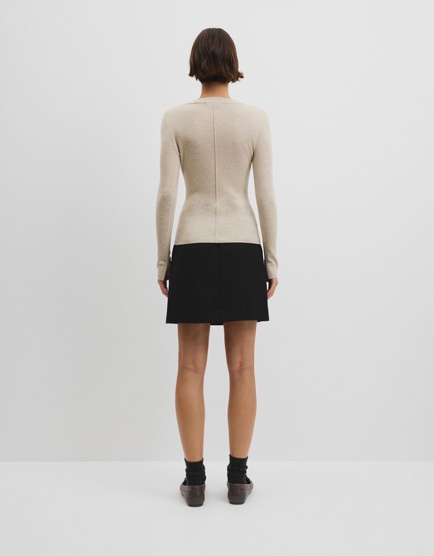 Country Road - Wool Silk V-neck Neck