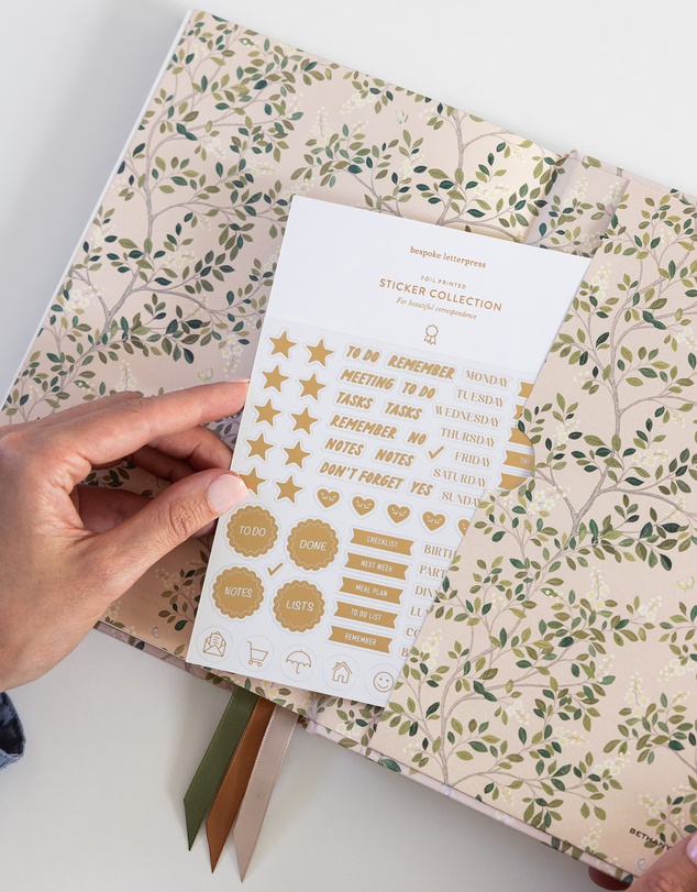 Bespoke Letterpress - 2026–2027 Weekly Financial Year Planner – White Blossoms